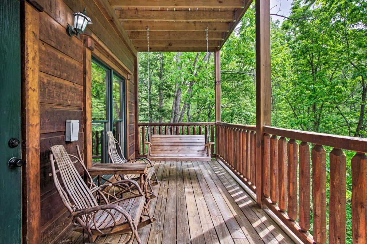Cabin With Pool Access About 3 Mi To Downtown Gatlinburg Eksteriør billede
