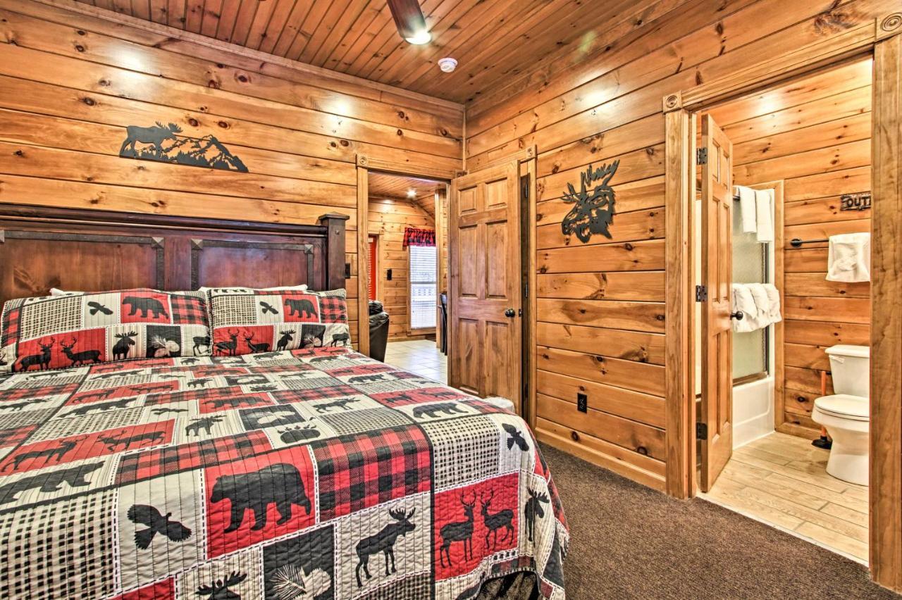 Cabin With Pool Access About 3 Mi To Downtown Gatlinburg Eksteriør billede